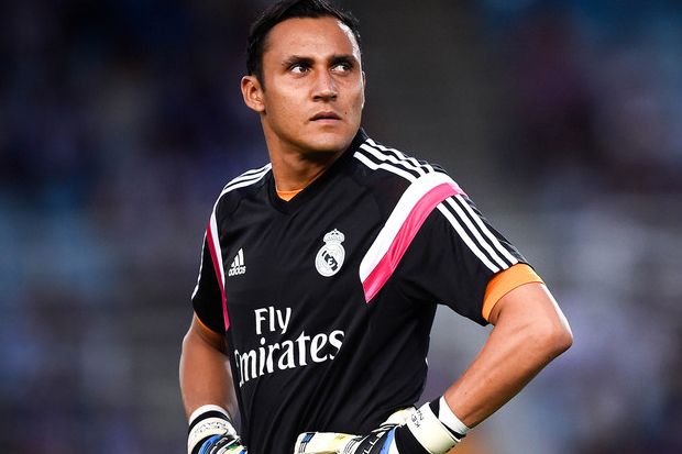 Navas Jadi Starter di...