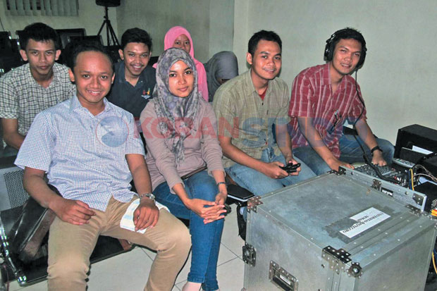 Setiap Anggota Wajib...