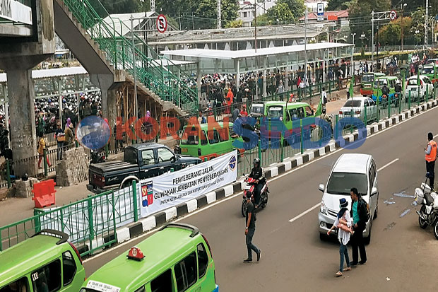 Larangan Menyeberang...