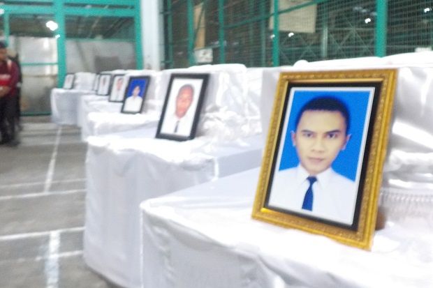 13 Jenazah WNI Korban...