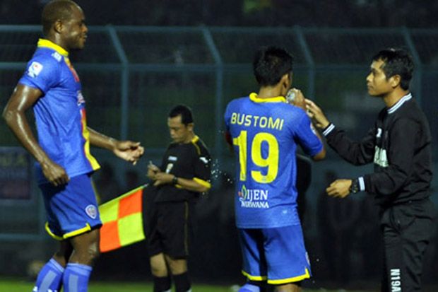 Riedl Bisa Pikat Igbonefo...