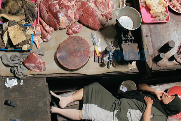Daging Wajib Lolos Pengecekan...