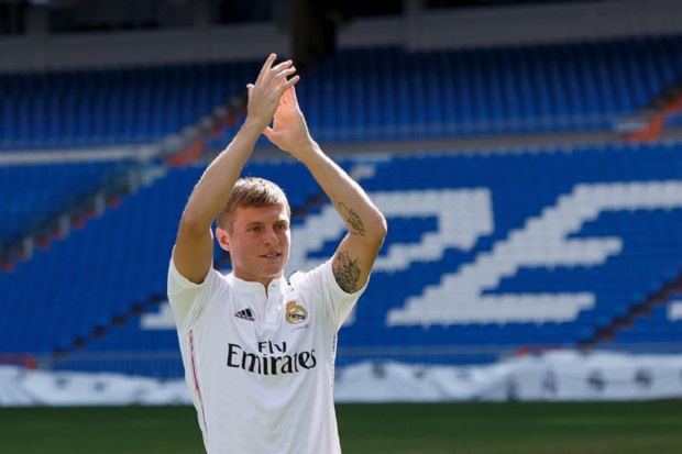 Kroos Pemain Terbaik...