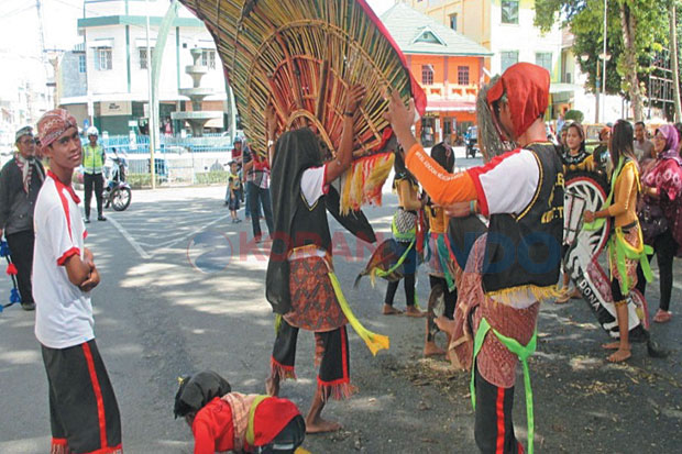 Tangkap Oknum Polisi...