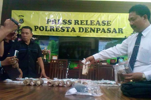 Kuli Bangunan Asal Medan...