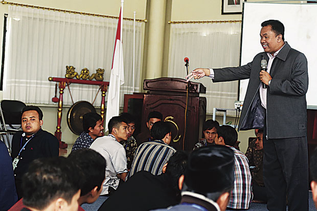 Mahasiswa Harus Jadi...