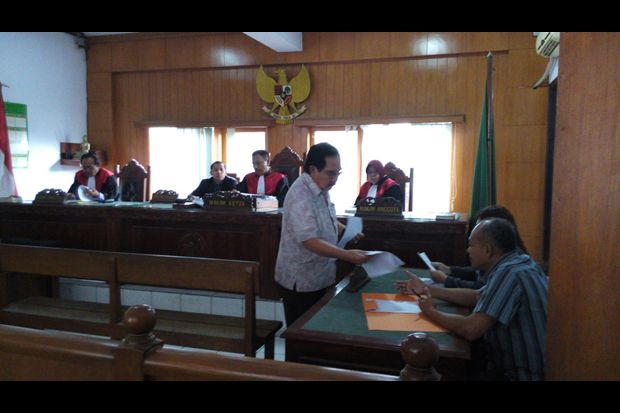 Antasari Butuh Baju...