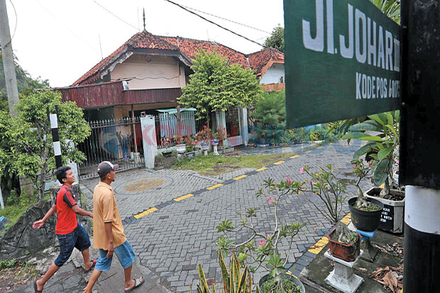 Kenangan Puluhan Tahun...