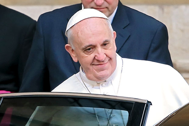 Paus Francis Pilih Jeepneys...