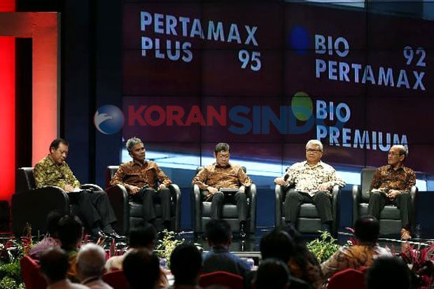 Harga Minyak Turun,...