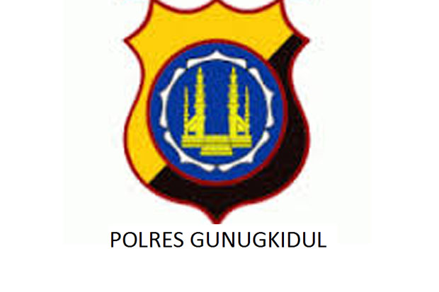 Ratusan Polisi Jalani...