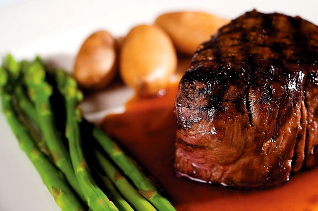 Jangan Makan Steak Berlebihan