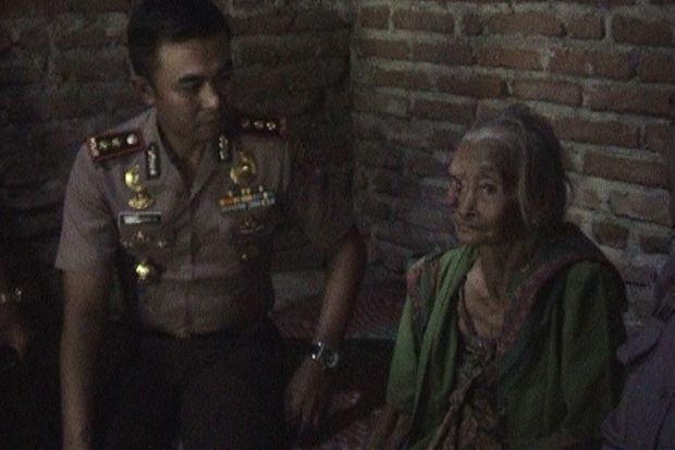 Nenek Penderita Kanker...