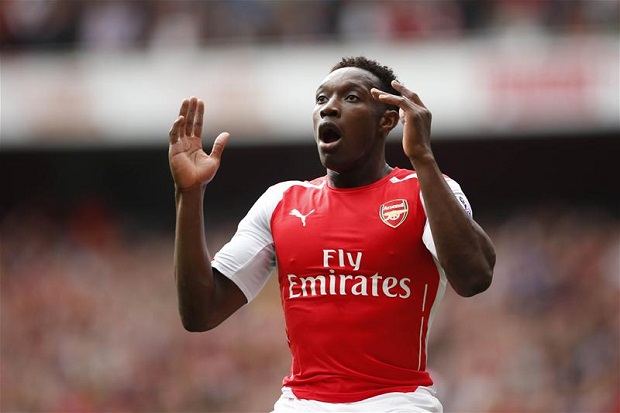 Arsenal Parkir Welbeck...