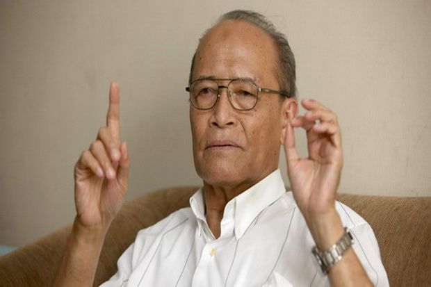 Syafii Maarif Tolak...
