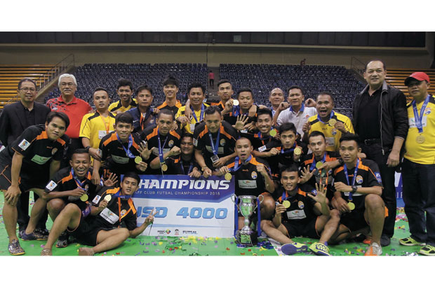Menang Dramatis, IPC...