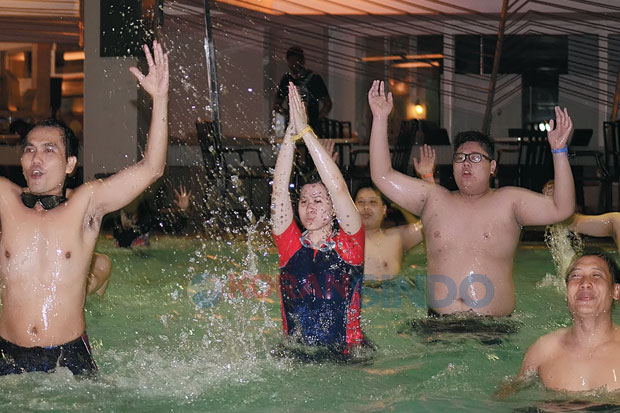 Olahraga Aqua Zumba...