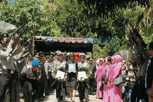 Aiptu Batang Onang Dimakamkan...