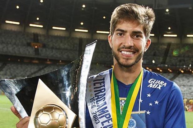 Real Madrid Dapatkan...