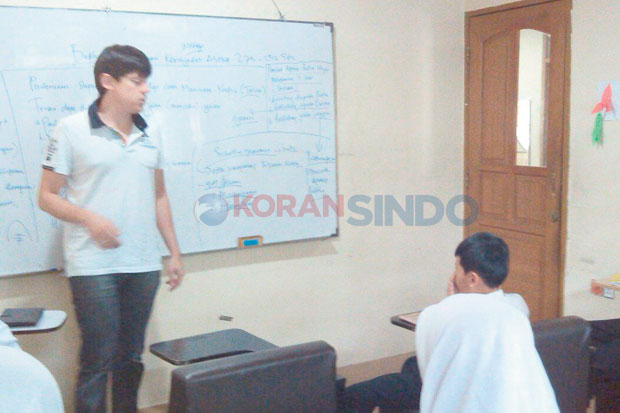 20 Siswa SMP Edu Global...