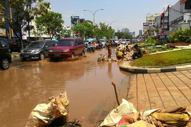 Banjir di Kawasan Kelapa...