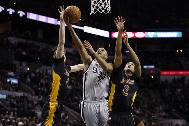 Spurs Ngamuk, Thompson...