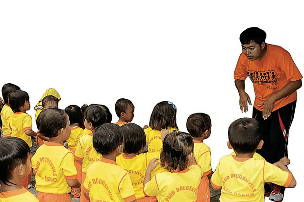 Anak Berhak atas Pendidikan...