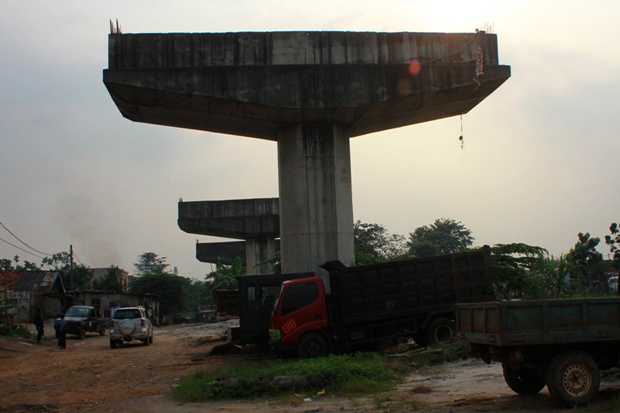 Proyek Jalan Becakayu...