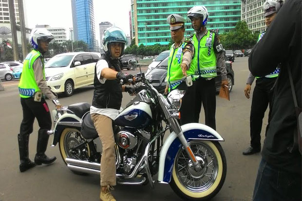 Moge Bodong Bisa Dikenakan...