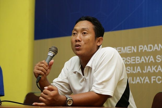 Persela Terlalu Banyak...