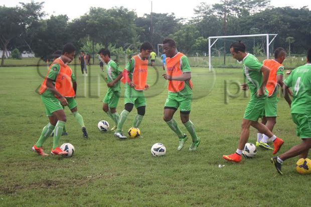 Persebaya Kebingungan...