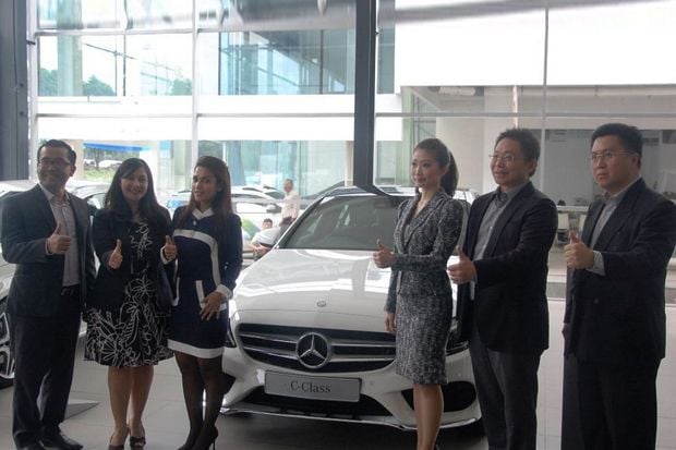 Awal Tahun Mercedes...