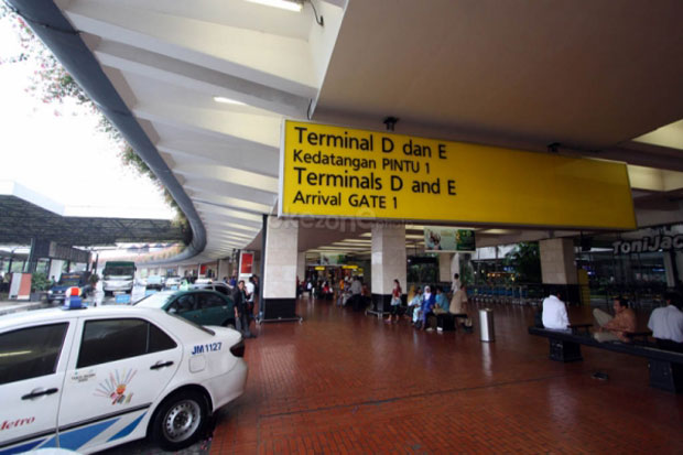 Taksi Gelap di Bandara...