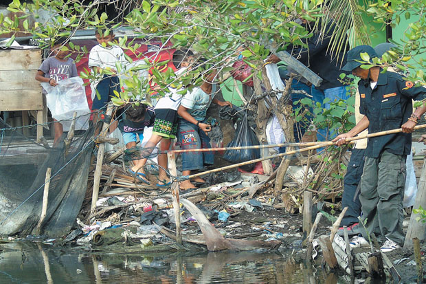Kampung Nelayan Indah...