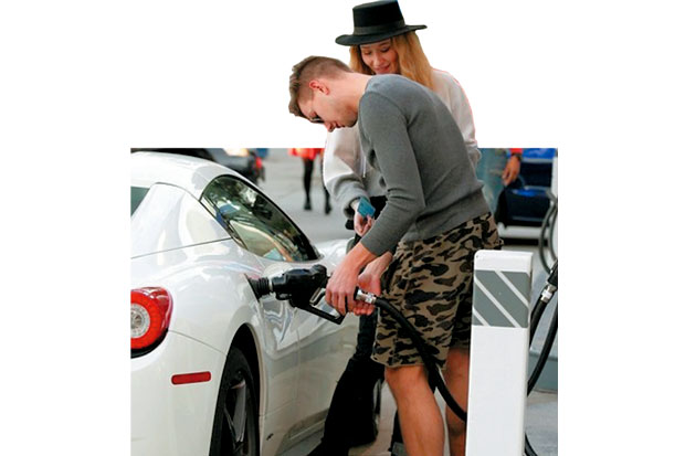Iggy Azalea Akhirnya...