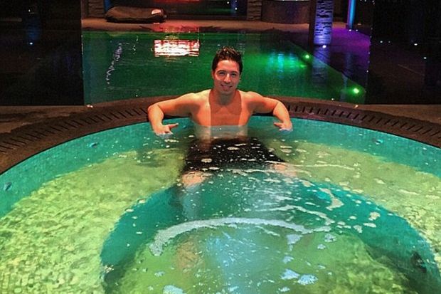 Nasri Rajin Relaksasi...