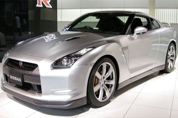 Nissan GT-R Baru Hibrid...