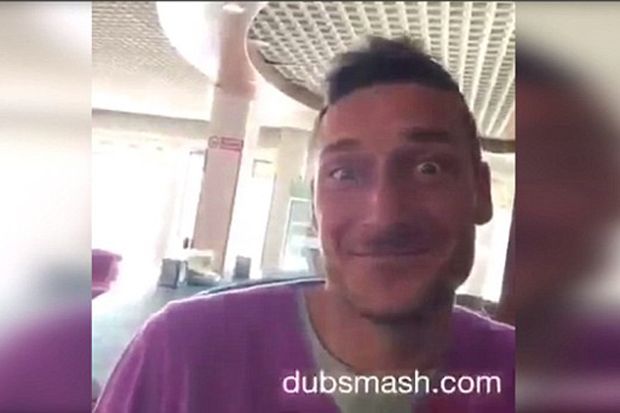 Totti Ledek Ronaldo...