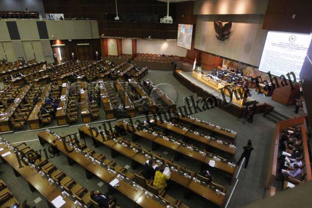Revisi UU Pilkada Diusulkan...