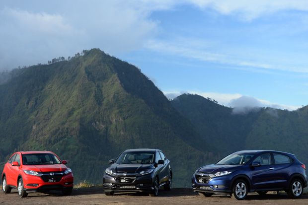 Di Makassar Honda HR-V...