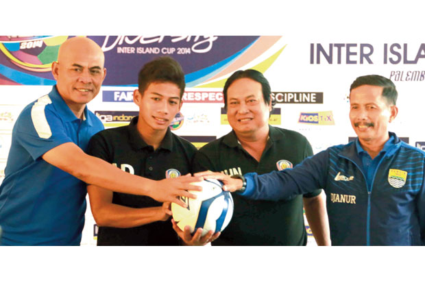 Persib-Arema, Laga Sarat...