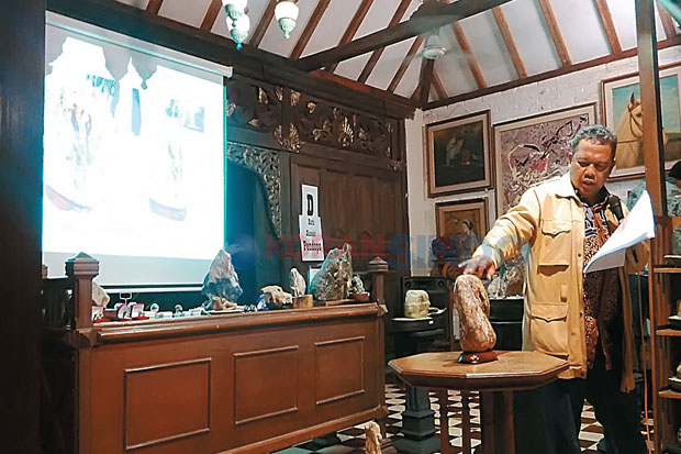 Usianya Ratusan tahun,...