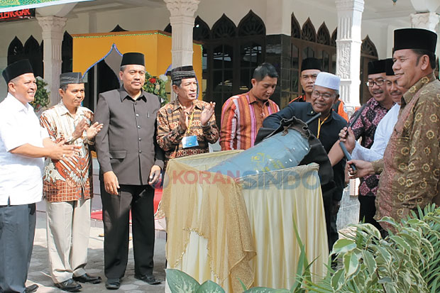 Warga Antusias Sambut...