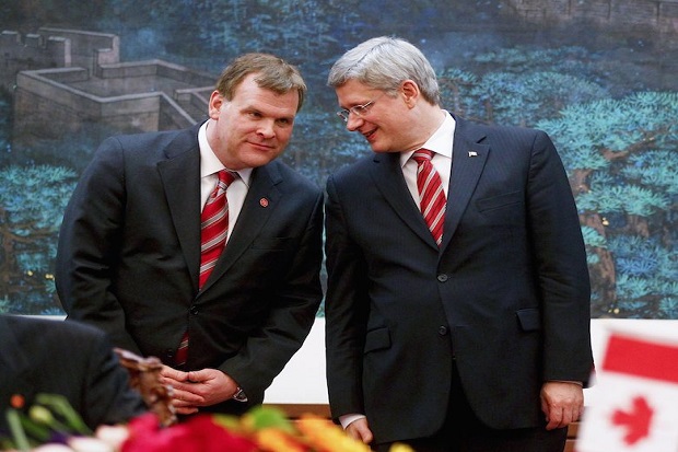 Konflik dengan Perdana...