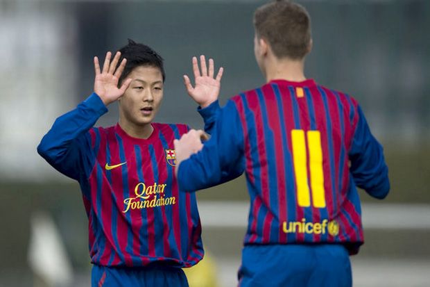 Pemain Ilegal Barca...