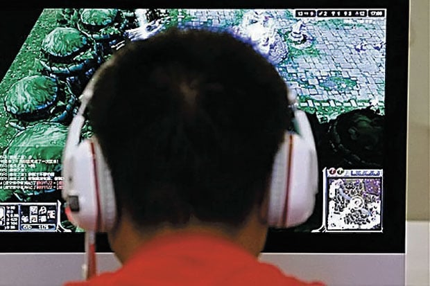Kecanduan Game Online,...