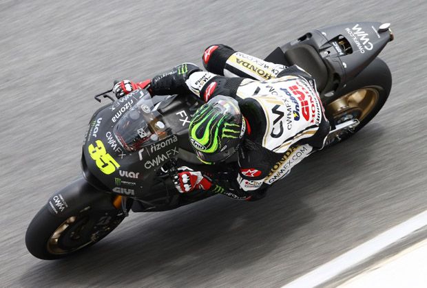 Crutchlow Mulai Bandingkan...