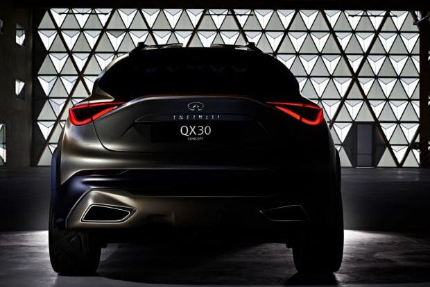 Dua Mobil Konsep Infiniti...
