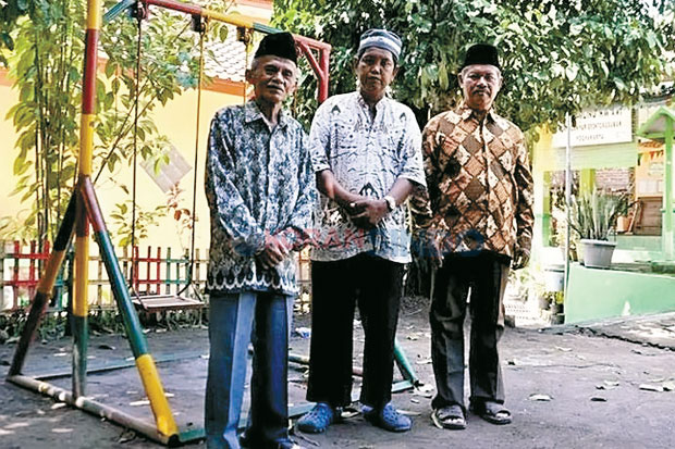 Daur Ulang Jadi Tas...