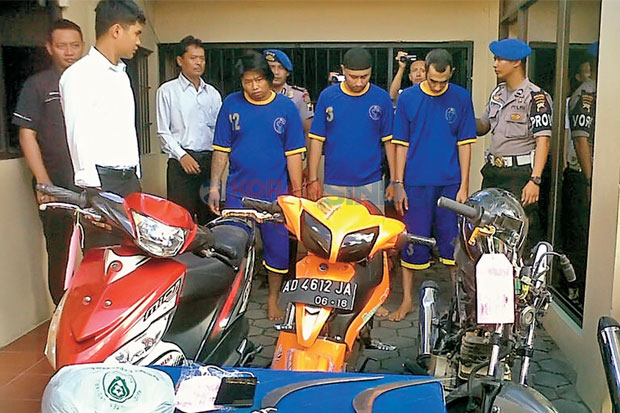 Tiga Begal Motor Ditangkap,...